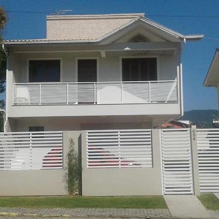 Residencial Franca Garopaba Apartment Екстериор снимка