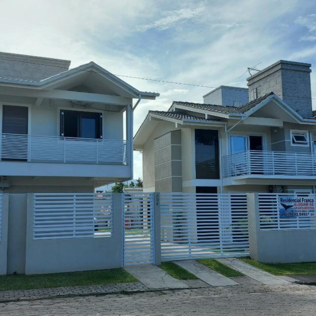 Residencial Franca Garopaba Apartment Екстериор снимка