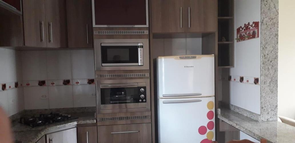 Residencial Franca Garopaba Apartment Екстериор снимка